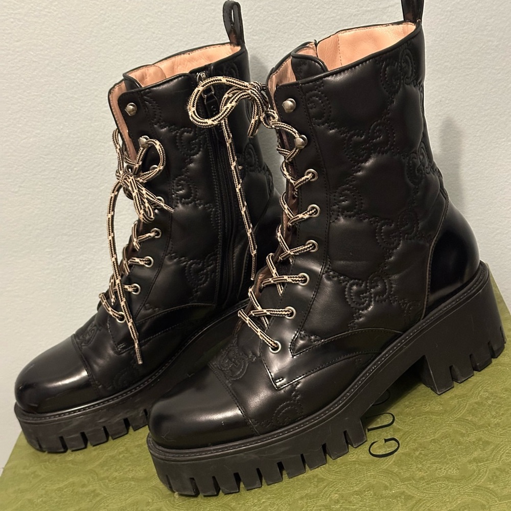 Gucci black leather GG quilted monogram boots - Picture 14 of 16